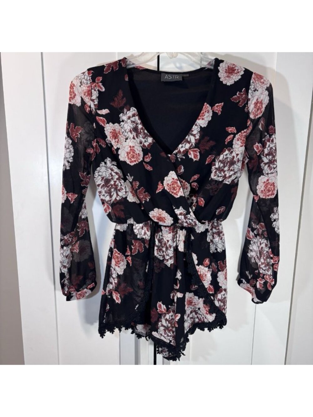 ASTR Romper Lace Sheer Black Floral Red White Burgundy Woman’s Size Small